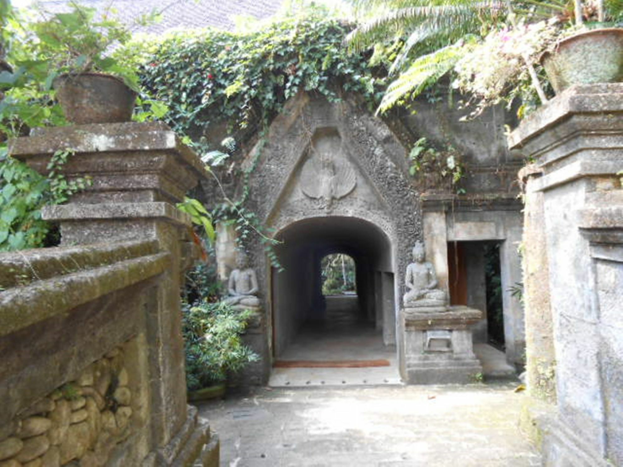 Ibah Hotel Ubud  Exterior photo